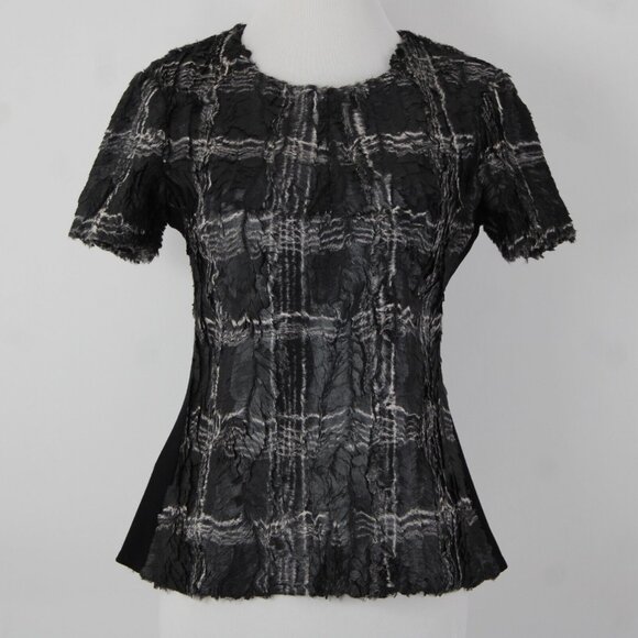 BCBG maxazria $198 Tulum Sz S Black White Combo Eyelash 100% Polyester Top - Picture 3 of 16